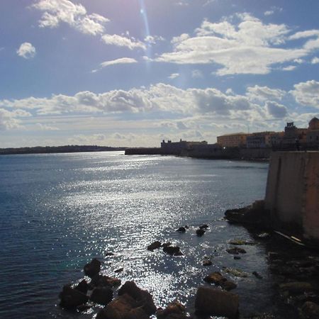 Il Mare Di Ortigia Aparthotel Szirakúza Kültér fotó