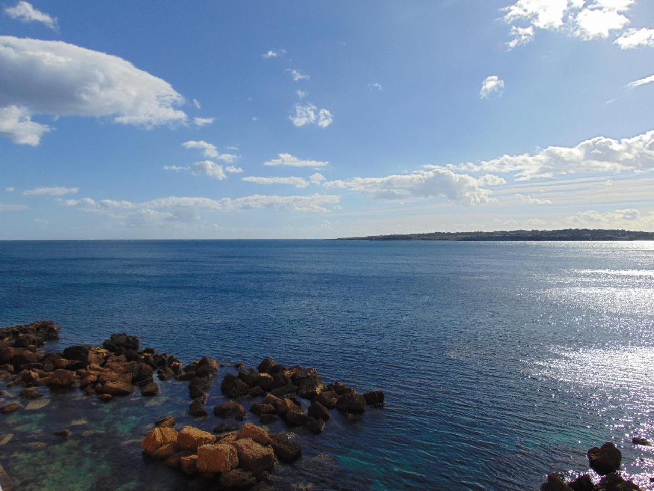 Il Mare Di Ortigia Aparthotel Szirakúza Kültér fotó